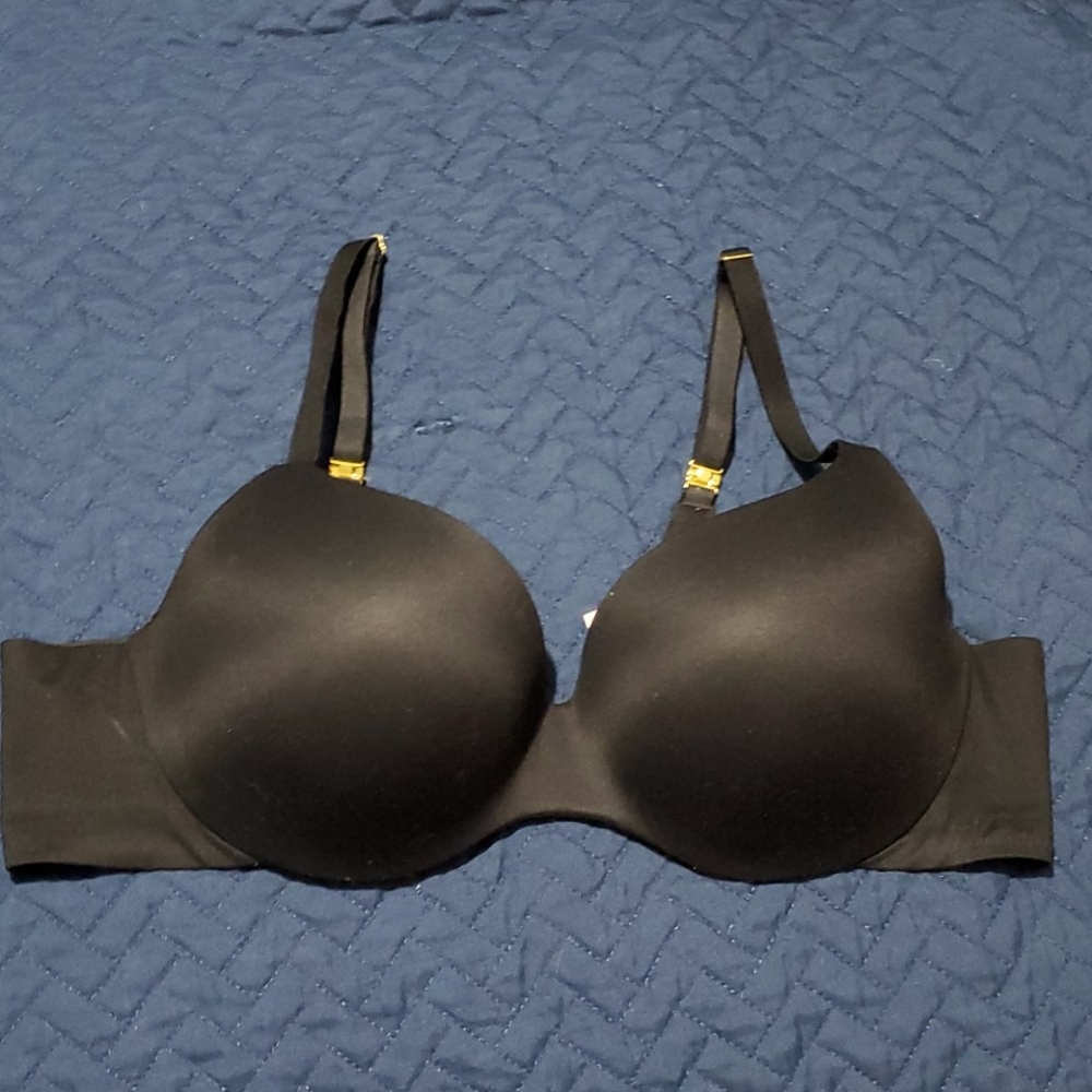 Black Incredible Bra by Victoria's Secret